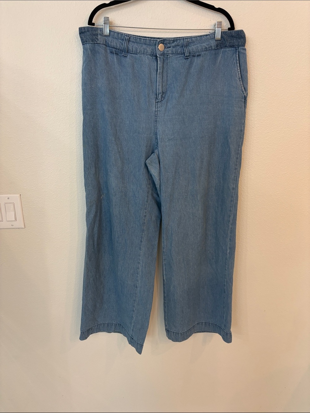 Who What Wear Light Blue Wide-Leg Jeans